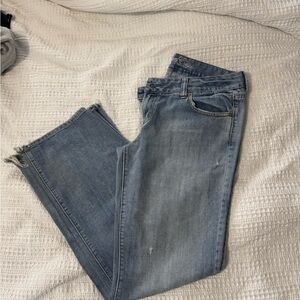 American Eagle Favorite Boyfriend Straight Leg Low Rise Women's Jeans